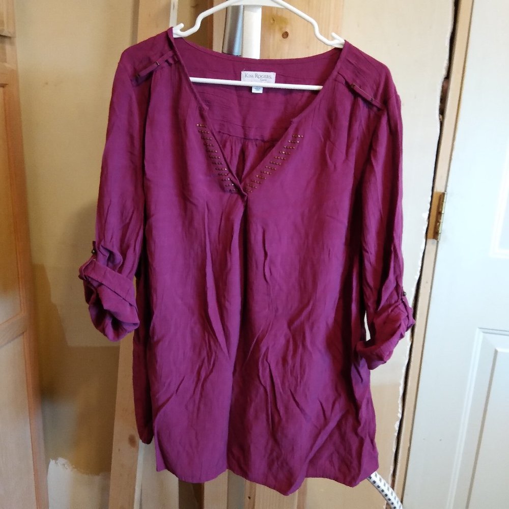 KIM ROGERS TUNIC.....  EUC